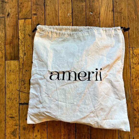 AMERII BROWN ROUND RATTAN BAG - Picture 13 of 14